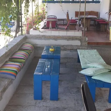 Pape I Sobe Penzion Punat