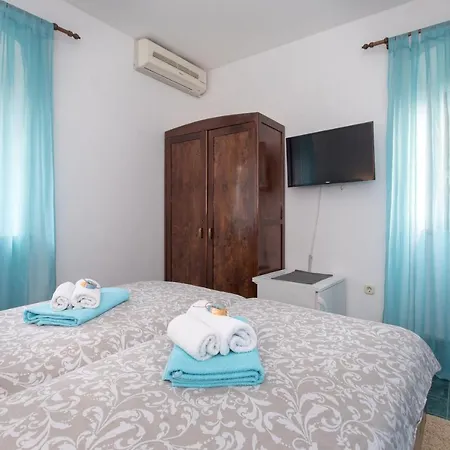Pape I Sobe Guest house