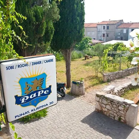 Pape I Sobe 3* Punat