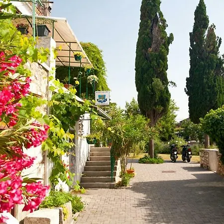 Pape I Sobe Guest house 3*